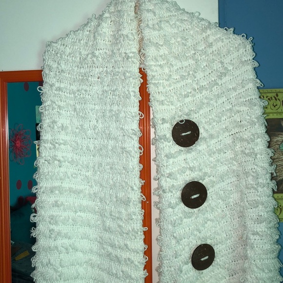 Pure Hand knit Scarf - Picture 1 of 8